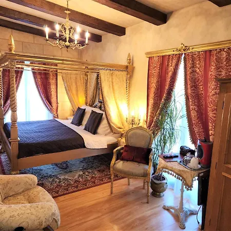 Rezidence Zamecek - Boutique فندق