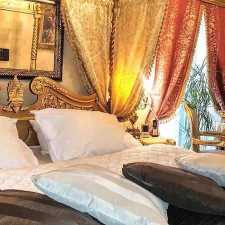 Rezidence Zamecek Hotel 4*
